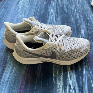 Nike Pegasus 35 - EUC